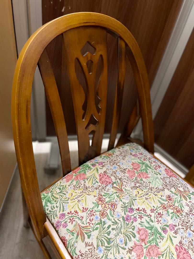 カリモク家具　アンティーク　花柄　木製ダイニングチェア ③