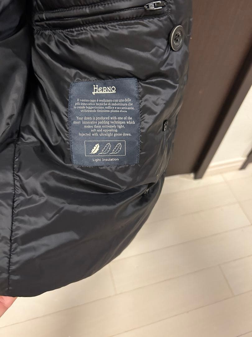 HERNO ヘルノ ダウン　ベスト サイズ44 ブラック　美品