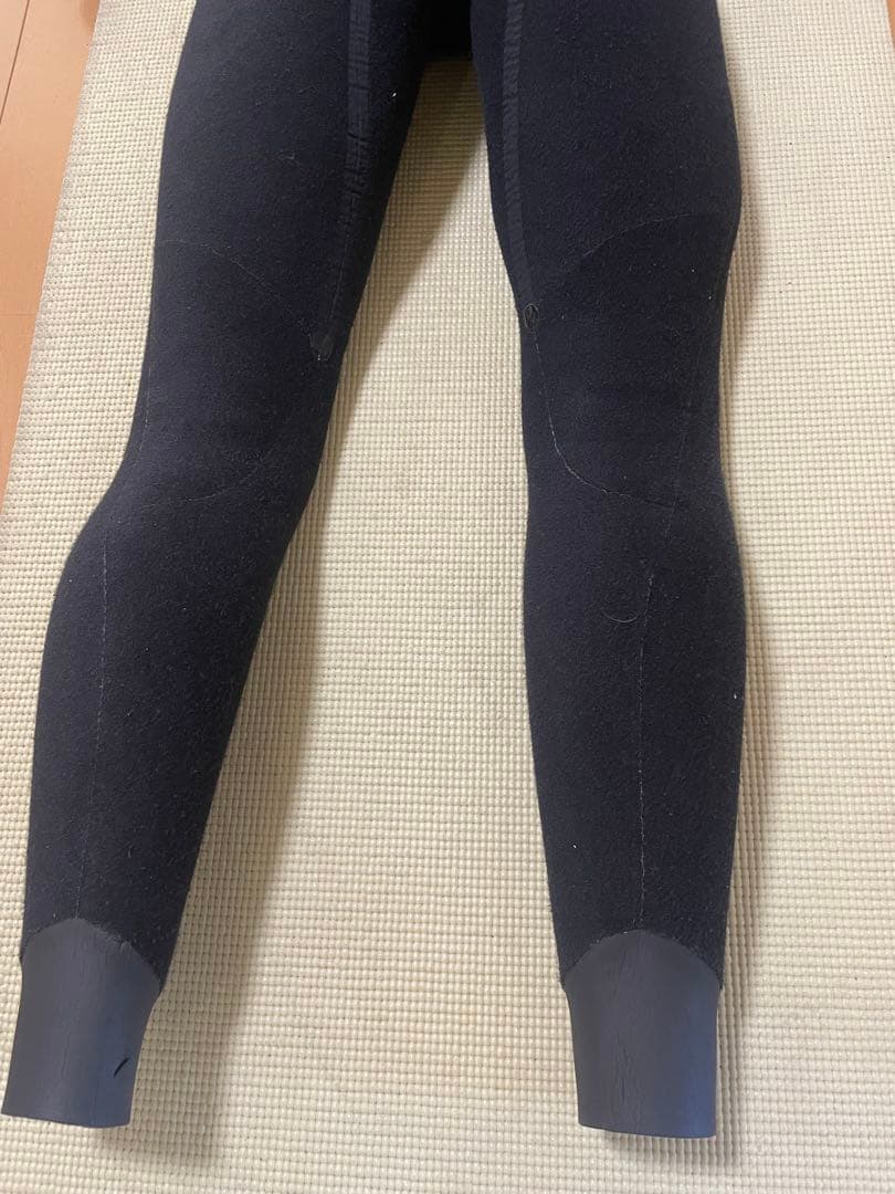 2022FWフルスーツセミドライ4/3mm hybrid u-zip