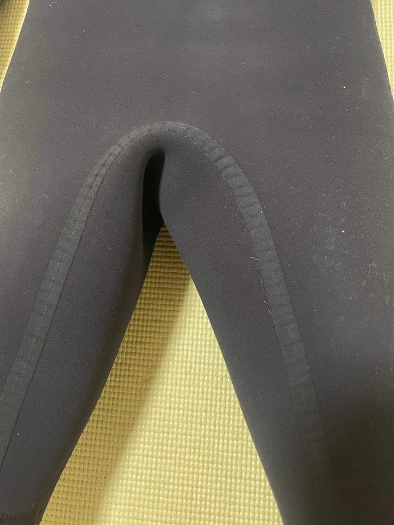 2022FWフルスーツセミドライ4/3mm hybrid u-zip