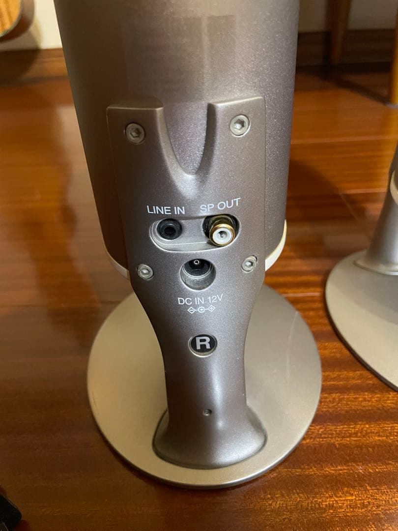 BauXar Jupity301 アンプ内蔵タワー型タイムドメイン・スピーカー