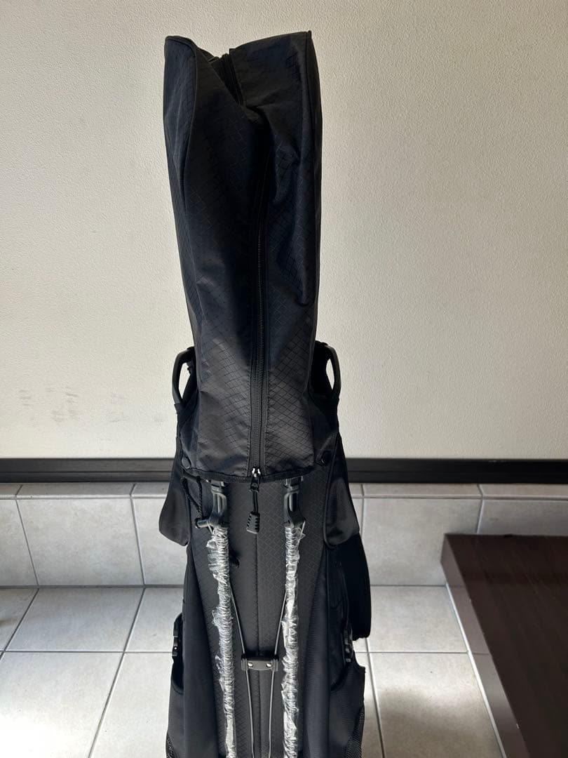 Oakley オークリー キャディバッグ BLACKOUT ゴルフ用