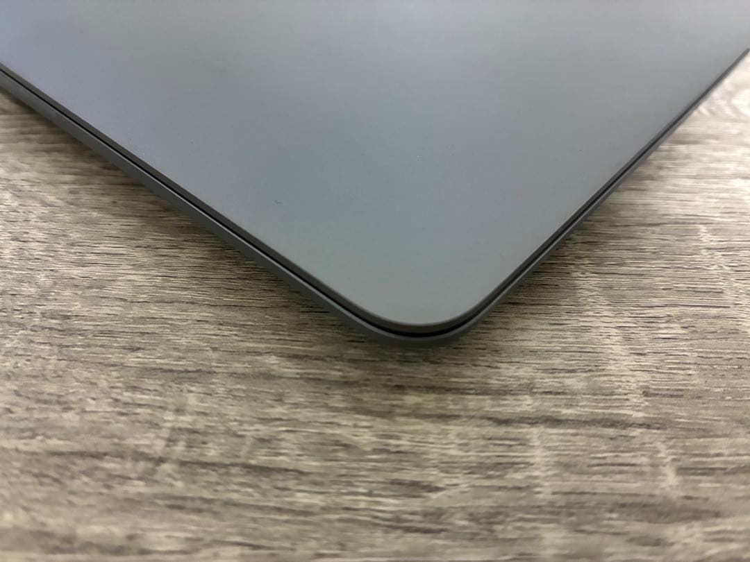 【超美品】Apple MacBook Air 13インチ スペースグレー