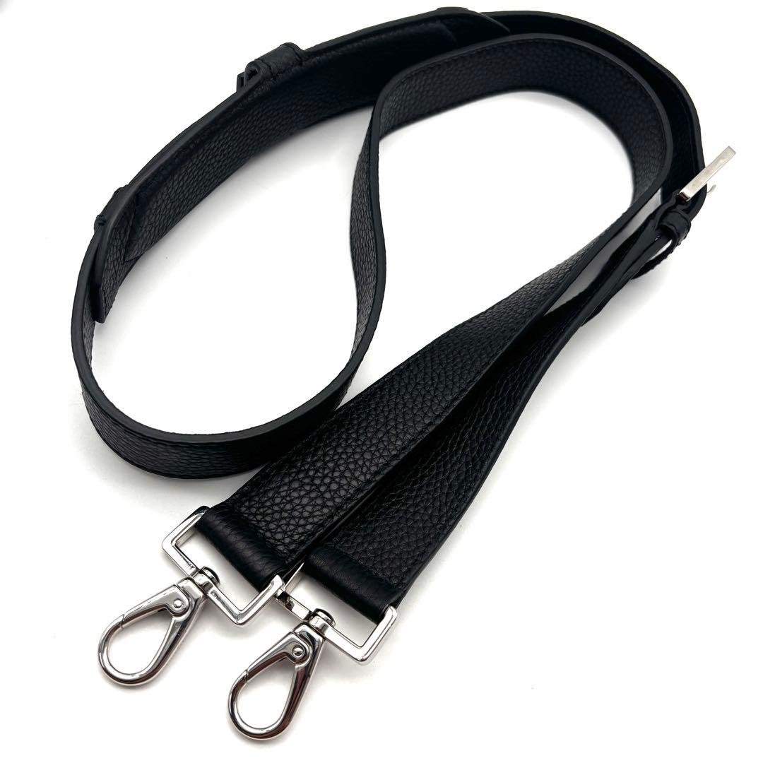 極美品 サルヴァトーレフェラガモ 2way ビジネスバッグ レザー スタッズ 黒