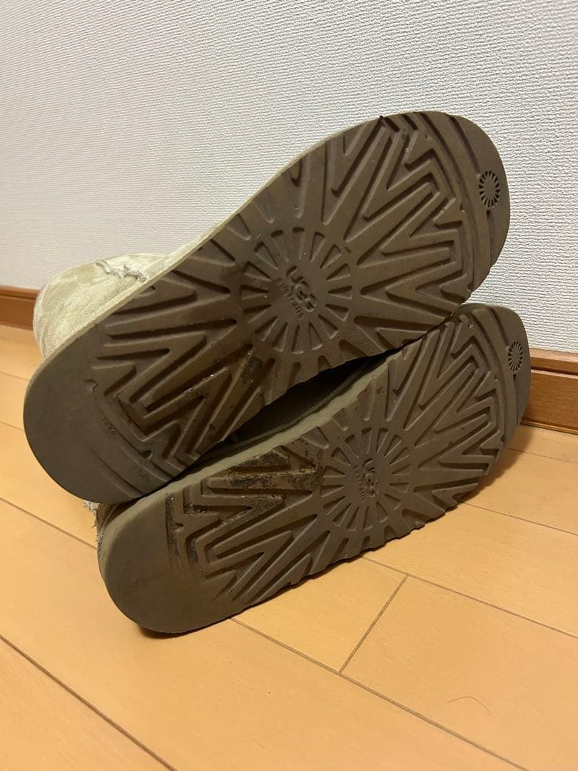 トト　ベージュ　UGG ムートンブーツ