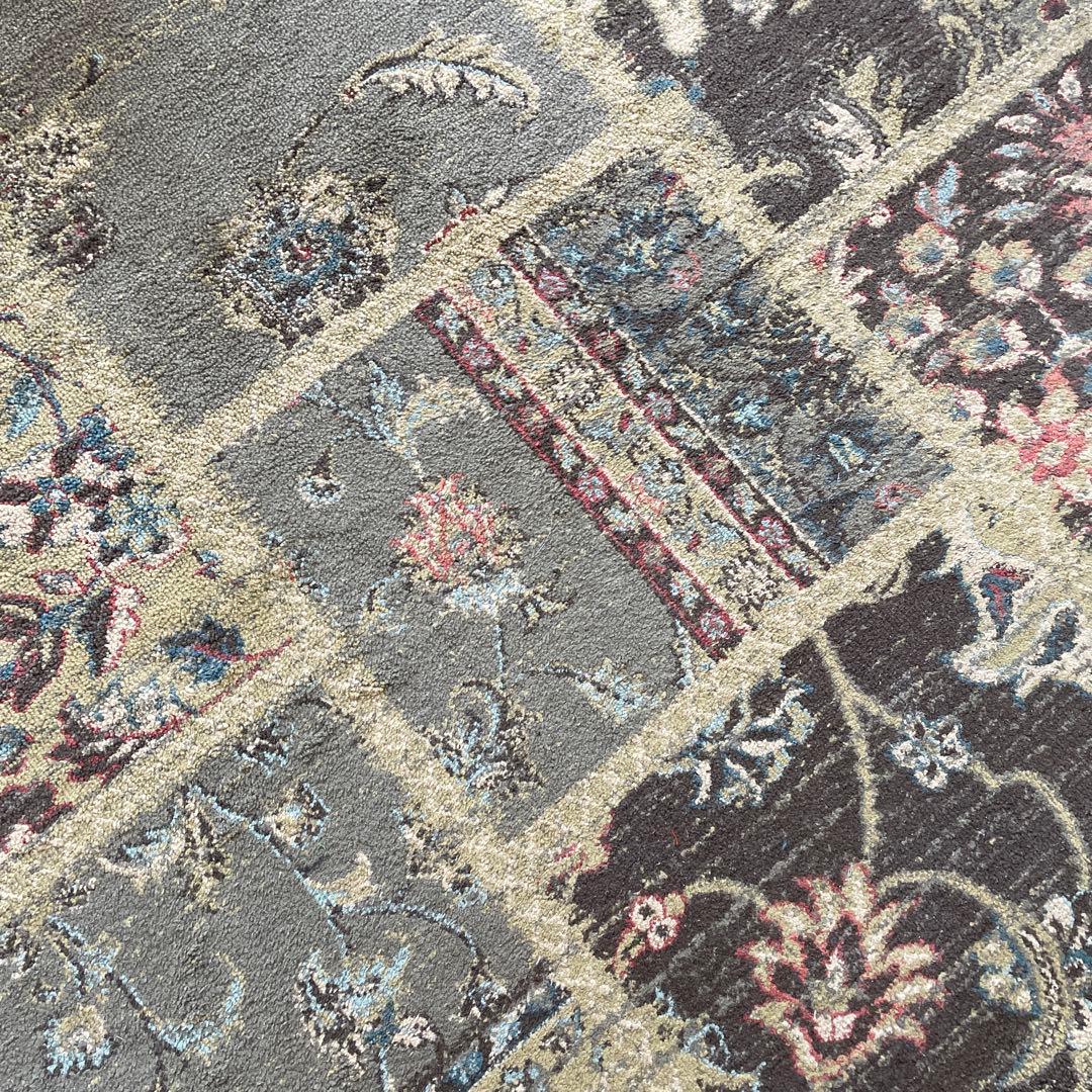 インテリアカーペット　　200✖️250