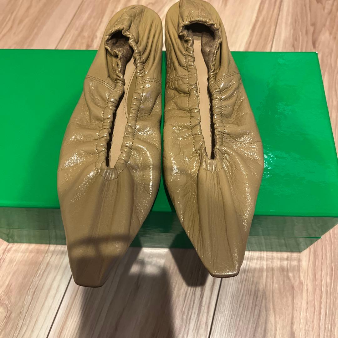 新品未使用　BOTTEGA VENETA ボッティガベネタ パンプス