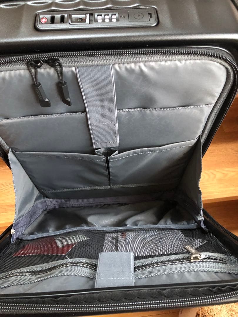 AMERICAN TOURISTER FRONTEC 54/19キャリーケース