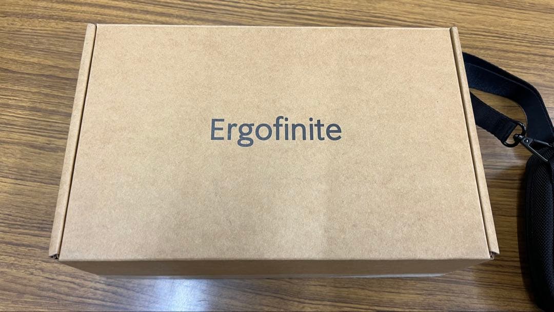 バッグ THE TOKYO TECHPACK POUCH