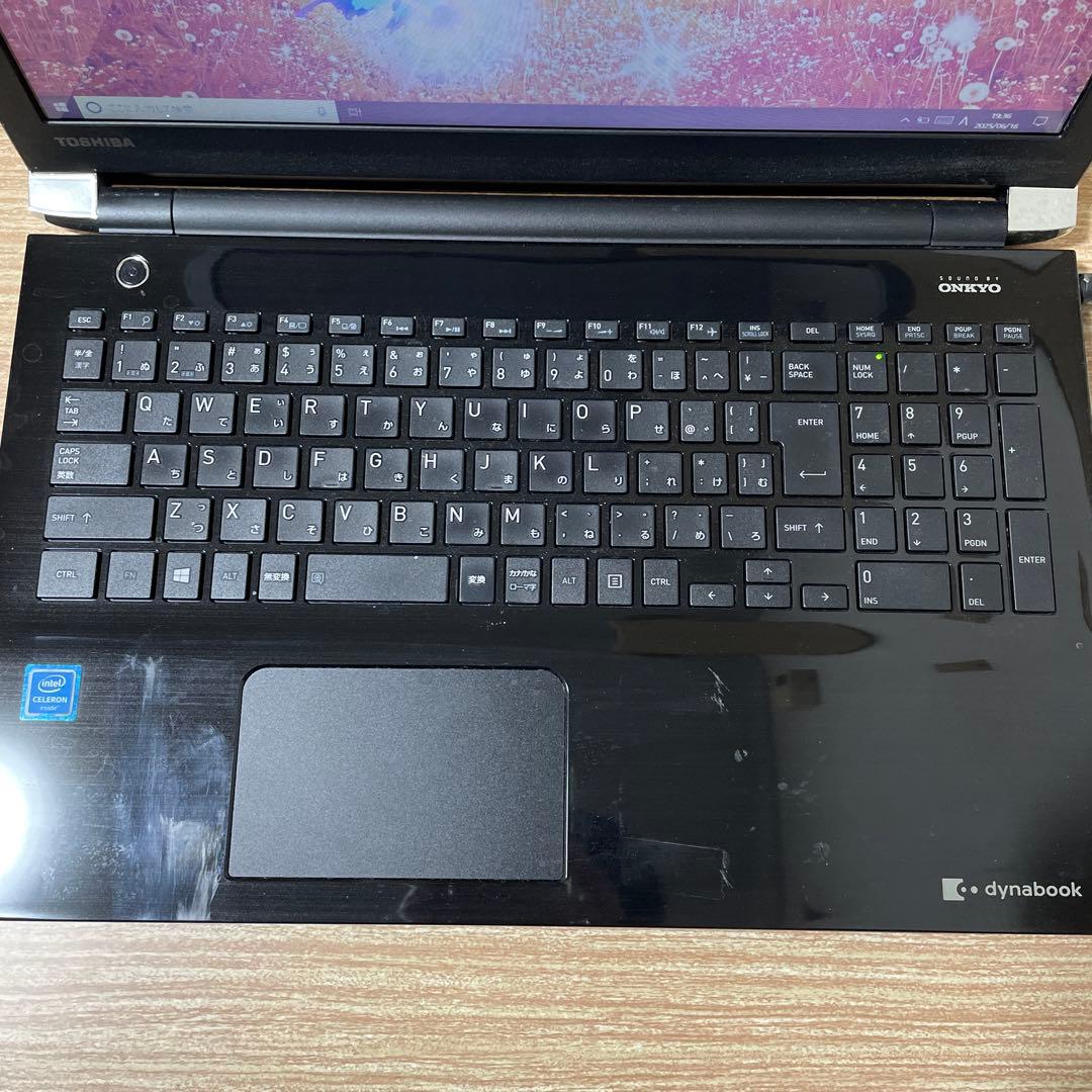 Toshiba 東芝 dynabook AZ25 ノートPC Windows10