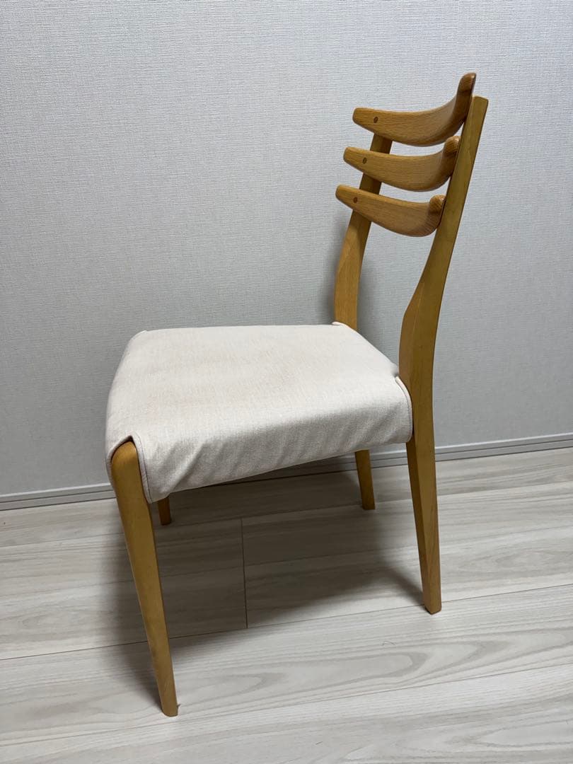 KEYUCA ケユカ　ダイニングチェア