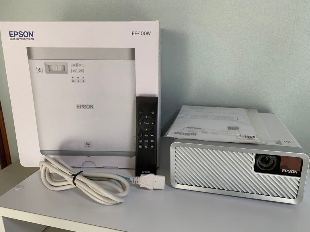 【ランプ使用時間 0H】EPSON ホーム プロジェクター EF-100W