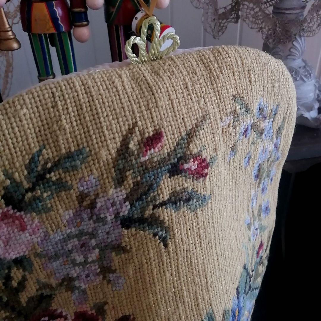 ニードルポイント　プチポワン　ティーコージー　ティーコゼー