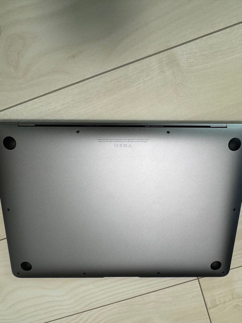 Apple MacBook Air M1 256GB シルバー 本体