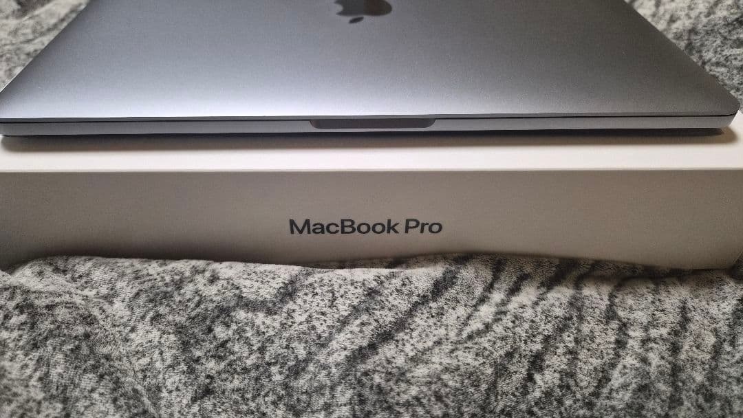 F*a様 【付属品無】MacBook pro M1 13インチ 8GB/256G