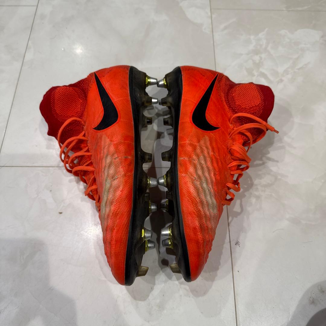 サッカースパイク　27