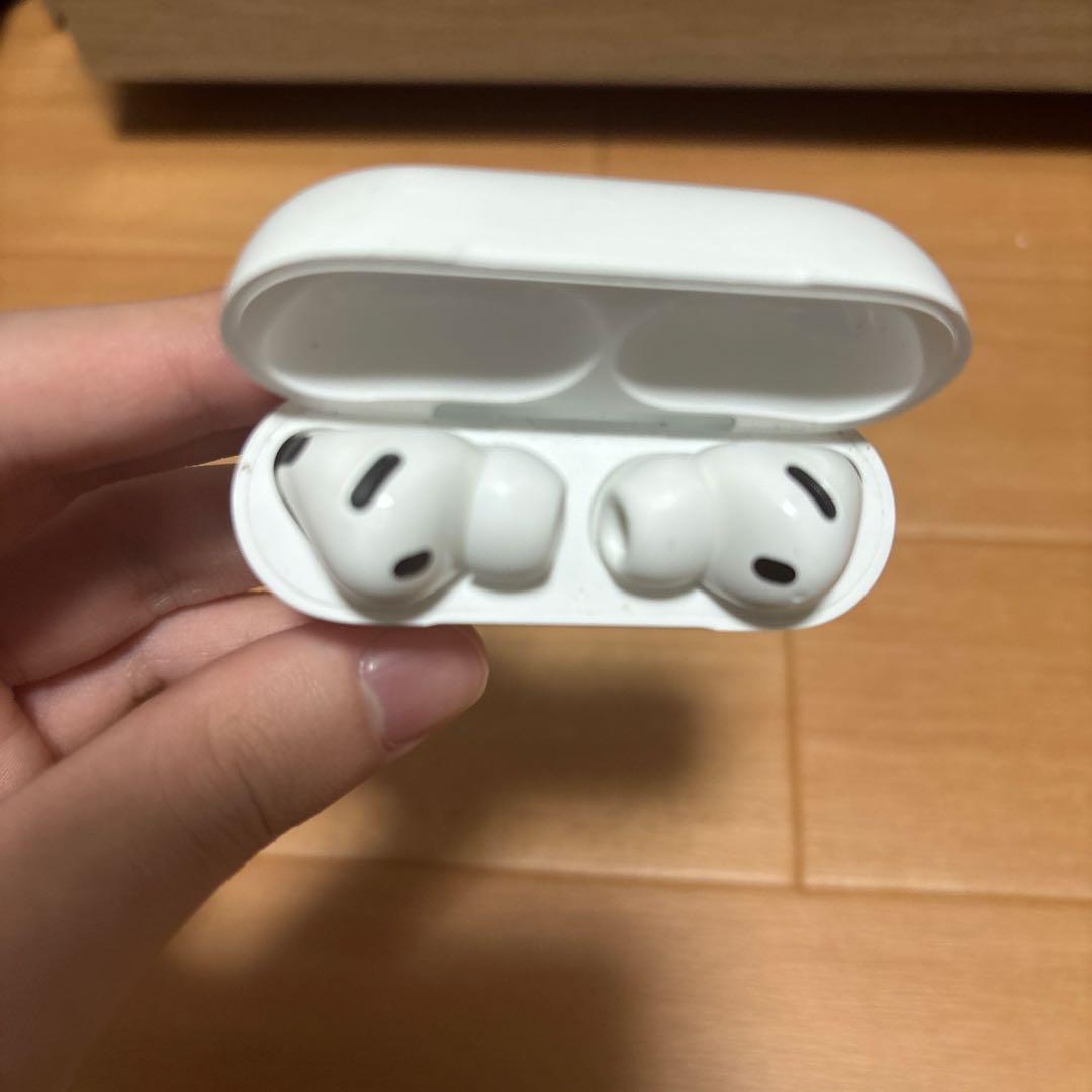 Apple AirPods pro 3 イヤホン　本体
