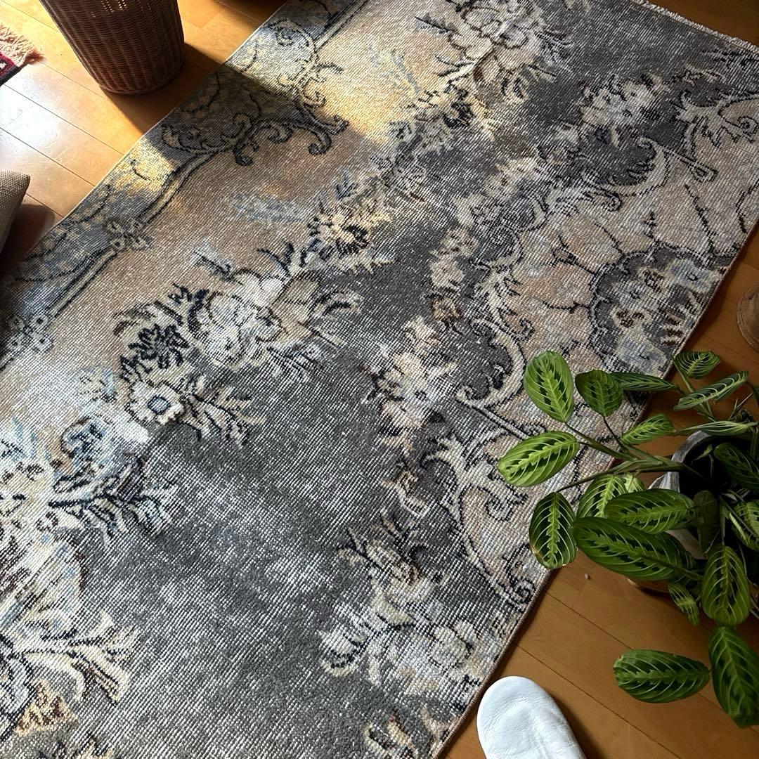 92×180-184グレイカーキ　ボタニカル柄　トルコヴィンテージラグ