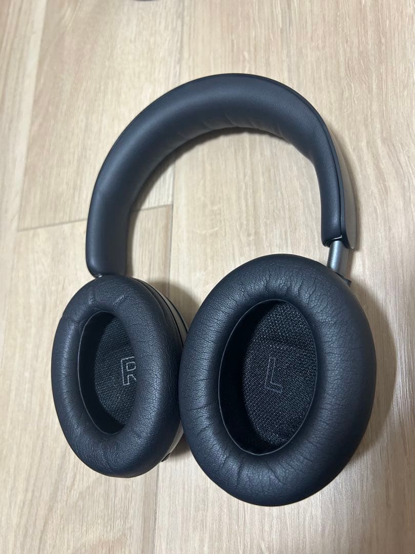 ほぼ新品BOSE QuietComfort Ultra Headphones