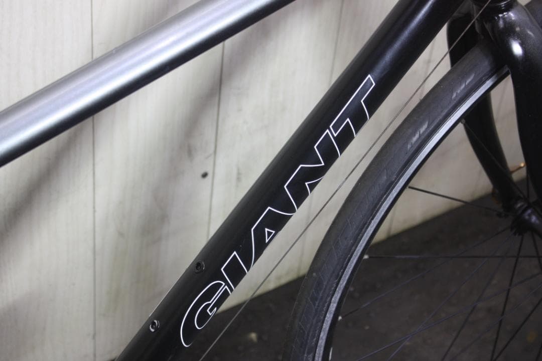 GIANT ESCAPE R3 700C アルミ 24速 465mm GREY色