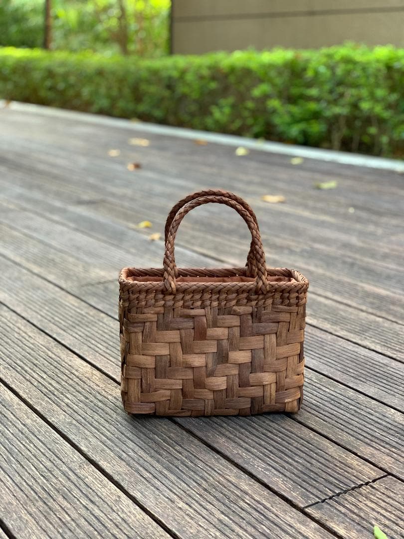 山葡萄かごバッグ 手作り 網代編み 手提げ 籠バック 内布付き