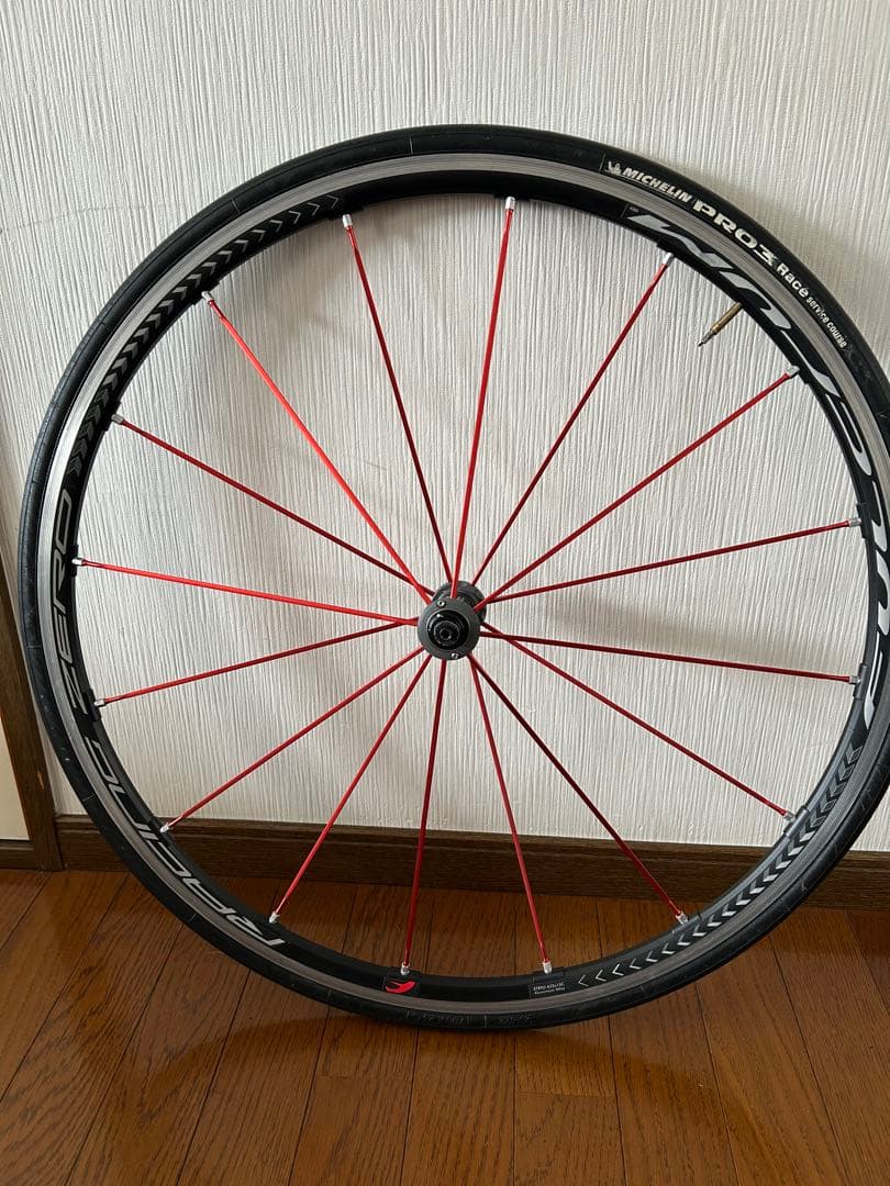 フルクラム　レーシングゼロ　限定レッドスポーク C15