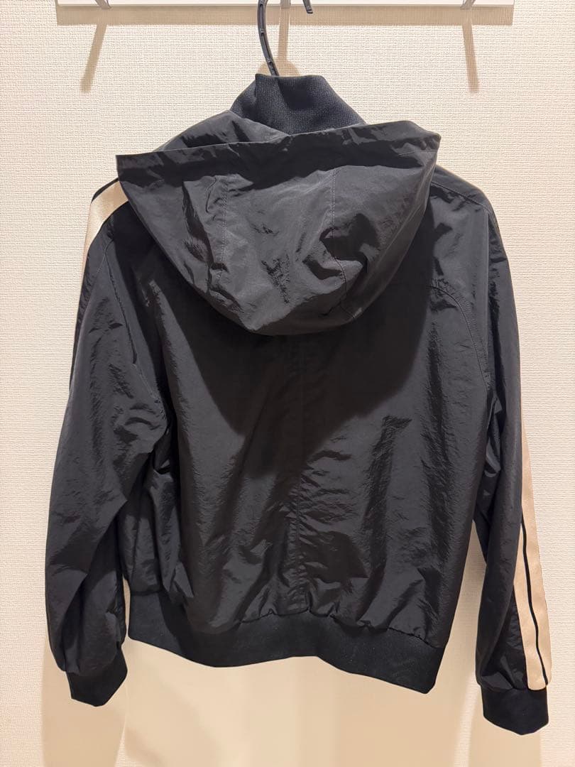 り*き様 パームエンジェルス　フード付きナイロンジャケット　ブラック