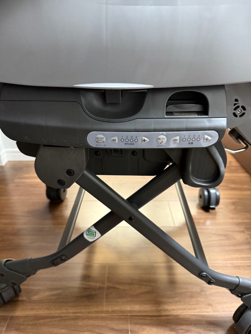 コンビ　電動ハイローチェア　ホワイトレーベル ネムリラ　オートスイング　BEDi