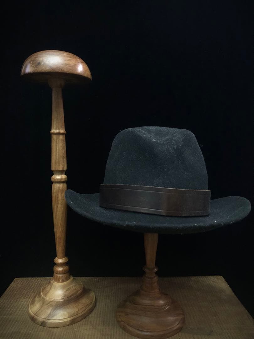 ハンガーラック・ポールハンガー Wooden Hat Stand