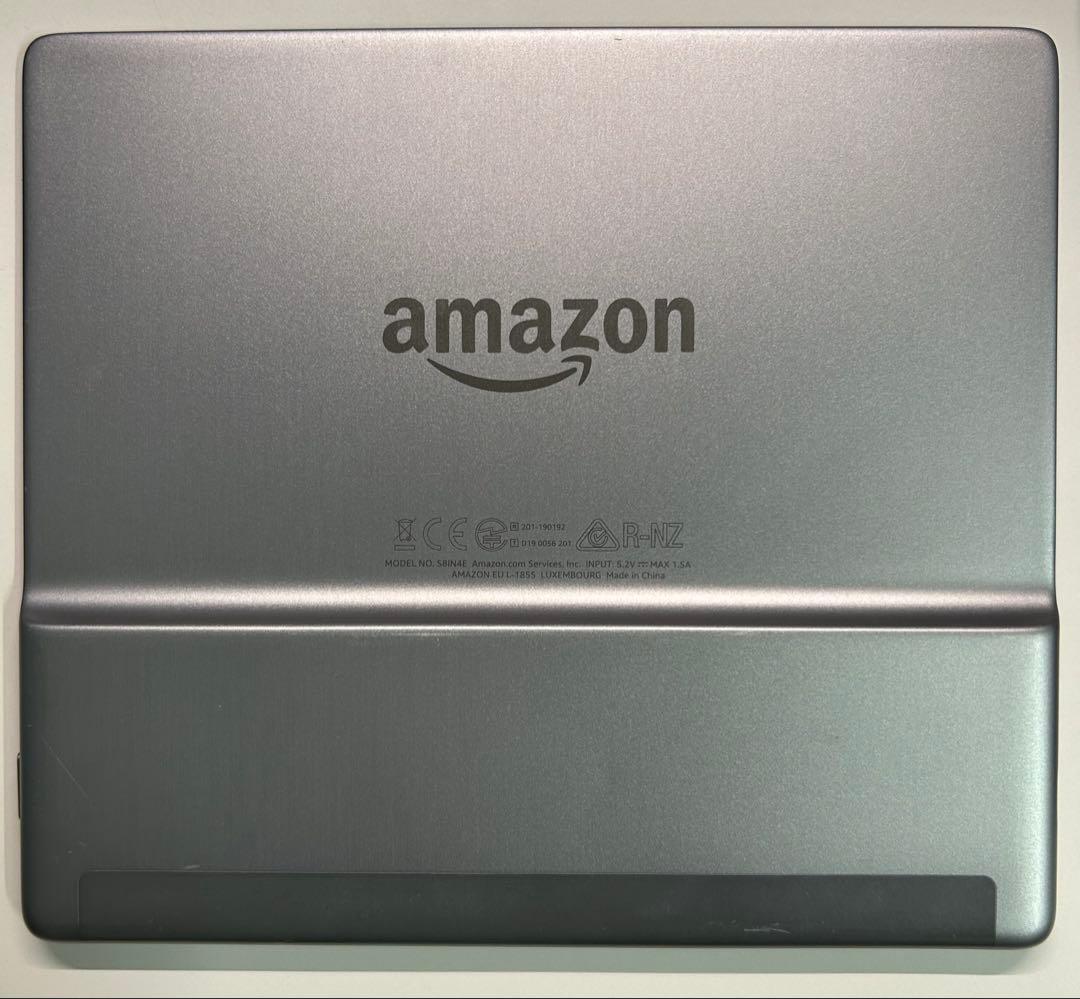 Amazon Kindle Oasis (第10代) 本体