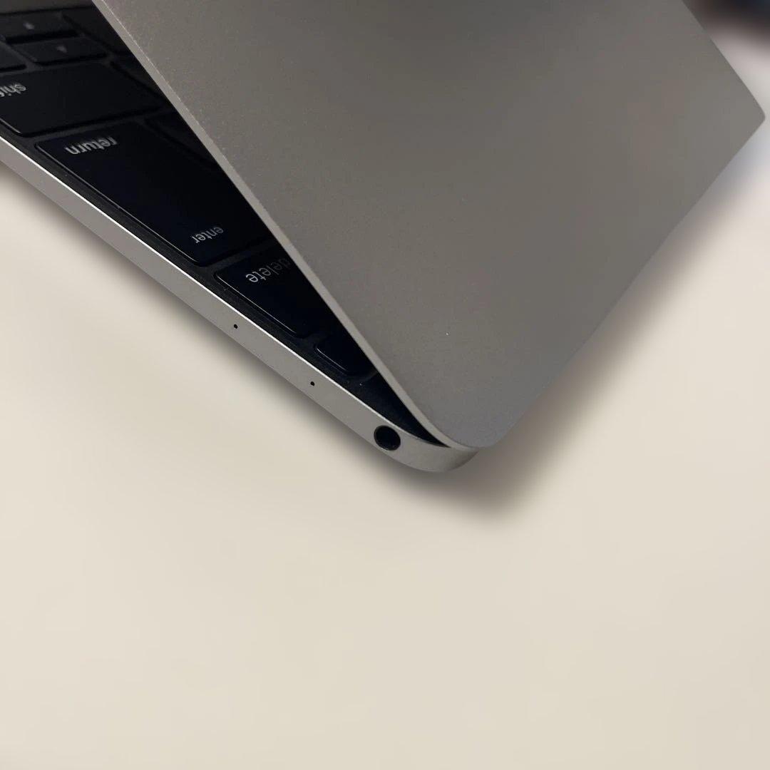 MacBook 12インチ 2016 Core m3 8GB 256GB 美品