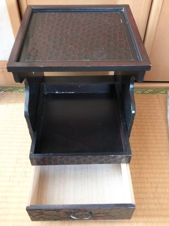 昭和戦前　天然木小物入れ２点　木彫り　花　立体網目模様　艶あり