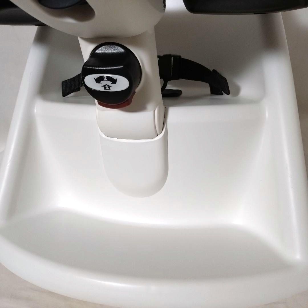 BabyBjorn　ベビービョルン　ハイチェア　ハーネス付き　ベビーチェア