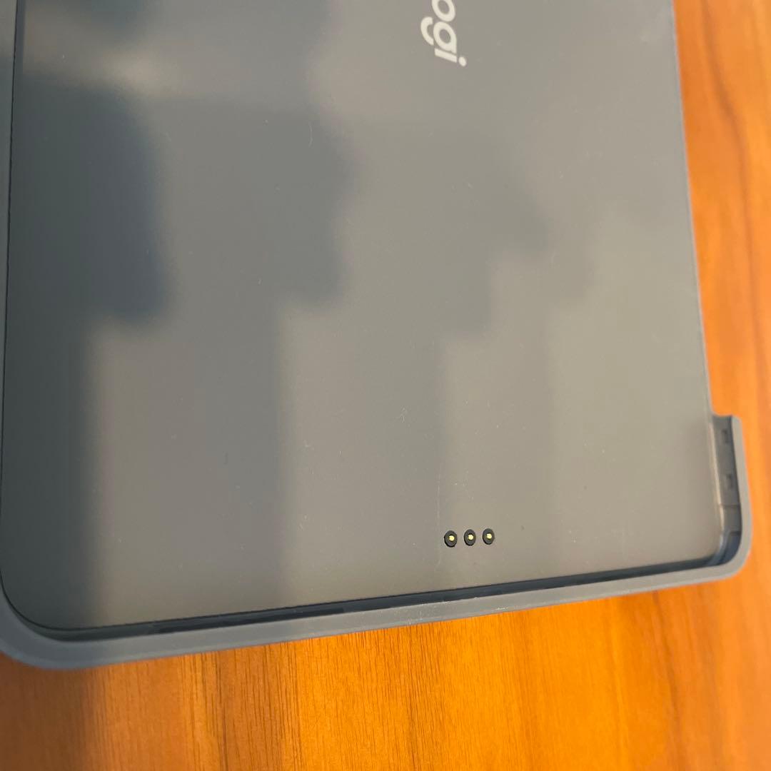 【美品】ロジクール Combo Touch iPad air M2/ M3 対応