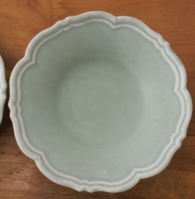 awabi ware アワビウェア 輪花皿S 青磁