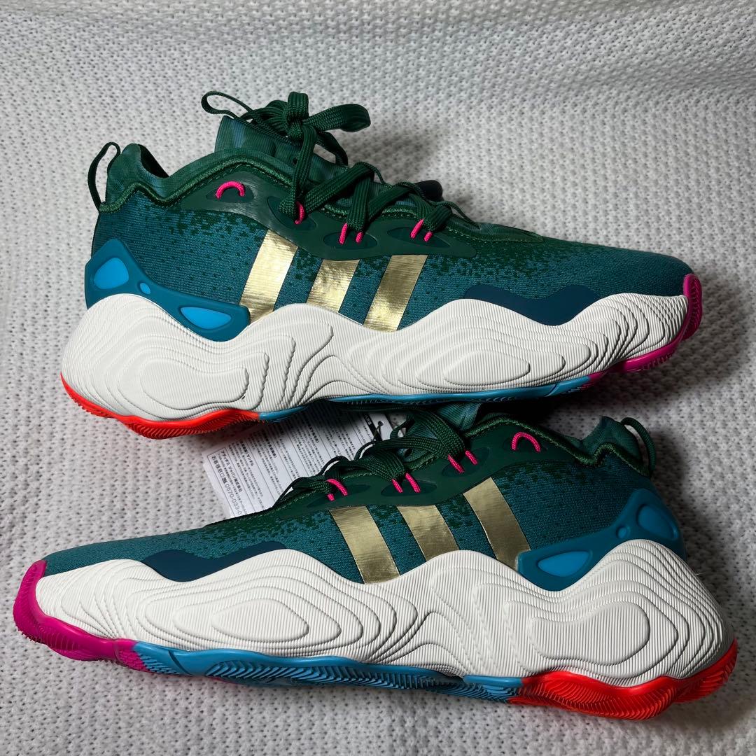 【新品未使用】アディダス トレイヤング3 Trae Young バスケ　バッシュ