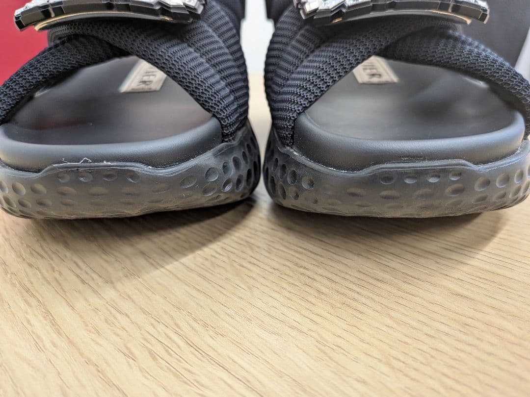 ROGER VIVIER ブラック サンダル サイズ36(23センチ)