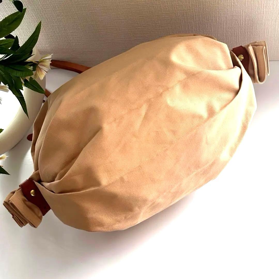 【未使用】IL BISONTEキャンディバッグ シンプル ユニーク 旅行