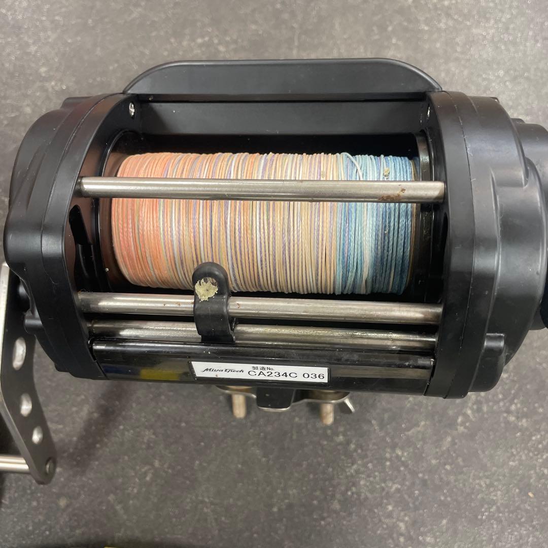 ミヤエポック コマンド電動リール AT-5S COMMAND