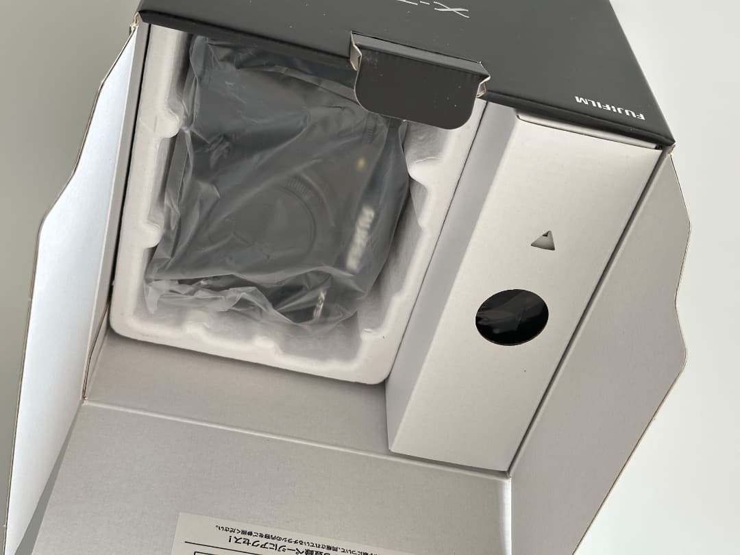 【美品】FUJIFILM X-T5 ボディ ブラック／ショット数777枚