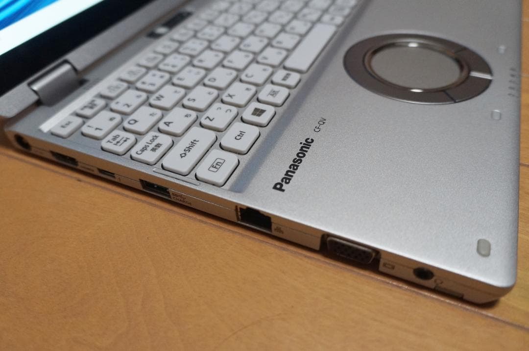 Let's note CF-QV i5 8GB 256GB タッチ Office