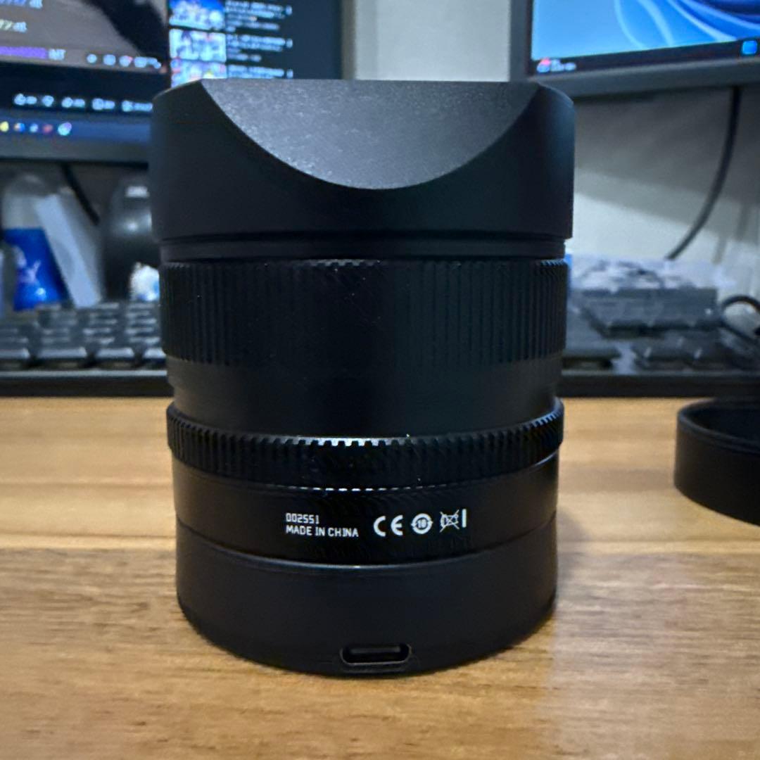 TTartisan AF 40mm F2角型レンズフード、フィルター3枚付き