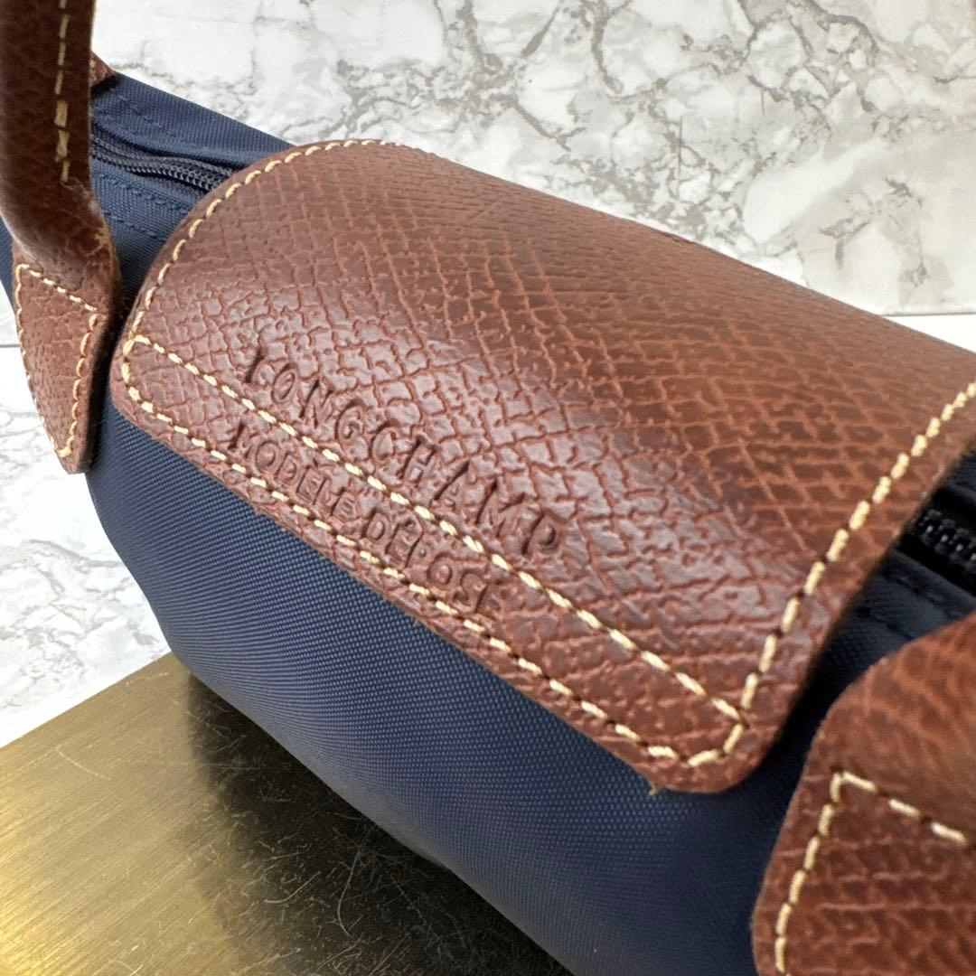 ほぼ未使用品 LONGCHAMP ロンシャン プリアージュ プチショルダーバッグ