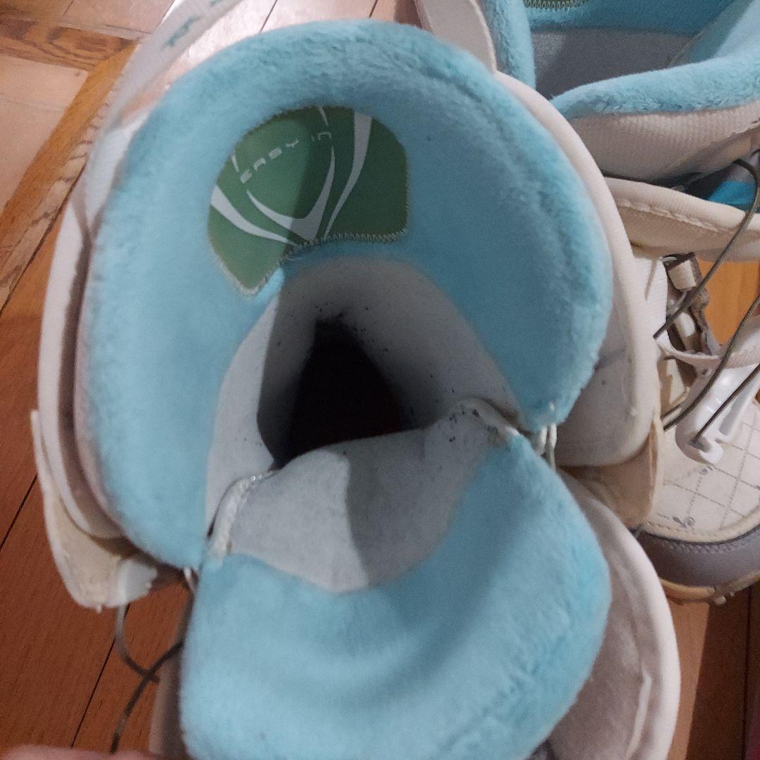 ⭐︎値下げ⭐︎サロモン　スノーボード　バイン付【SALOMON 144 】ブーツ付