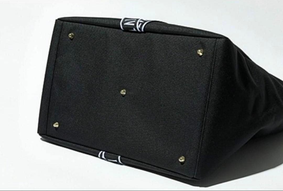 [V12] LUX STAGE 黒トートバッグ