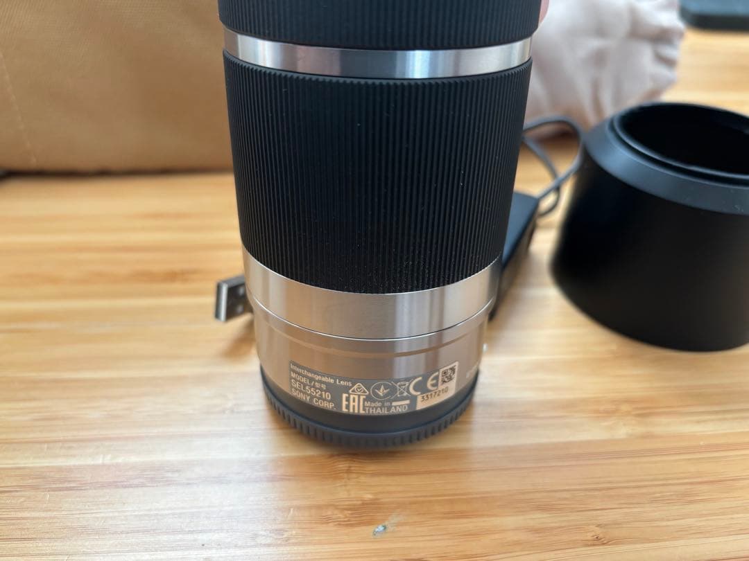 美品 SONY α5100 ミラーレス一眼