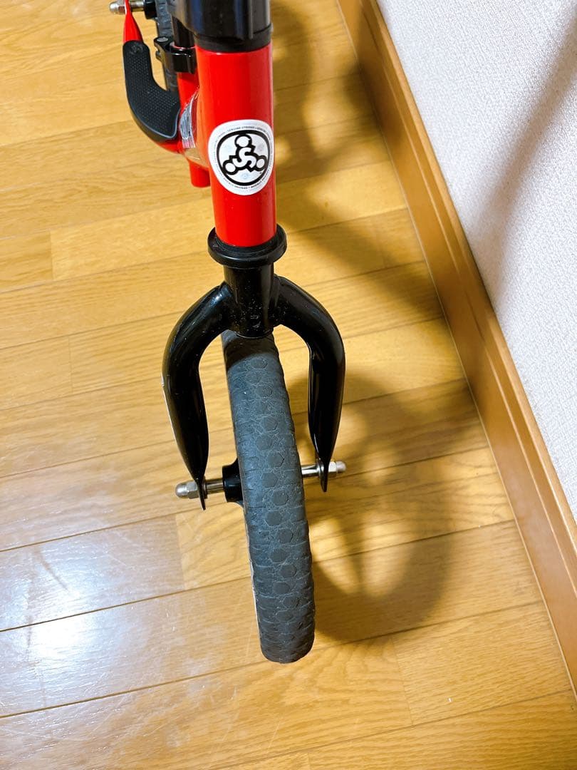 ストライダー　スポーツ　赤