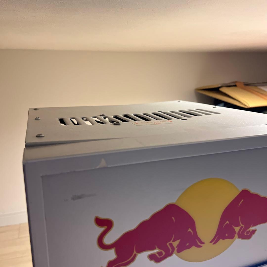非売品　Red Bull 冷蔵庫
