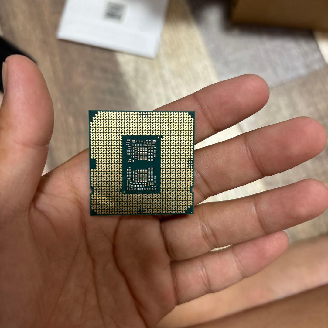 Intel Core i5-10400F CPU (2.90GHz)値下げ中