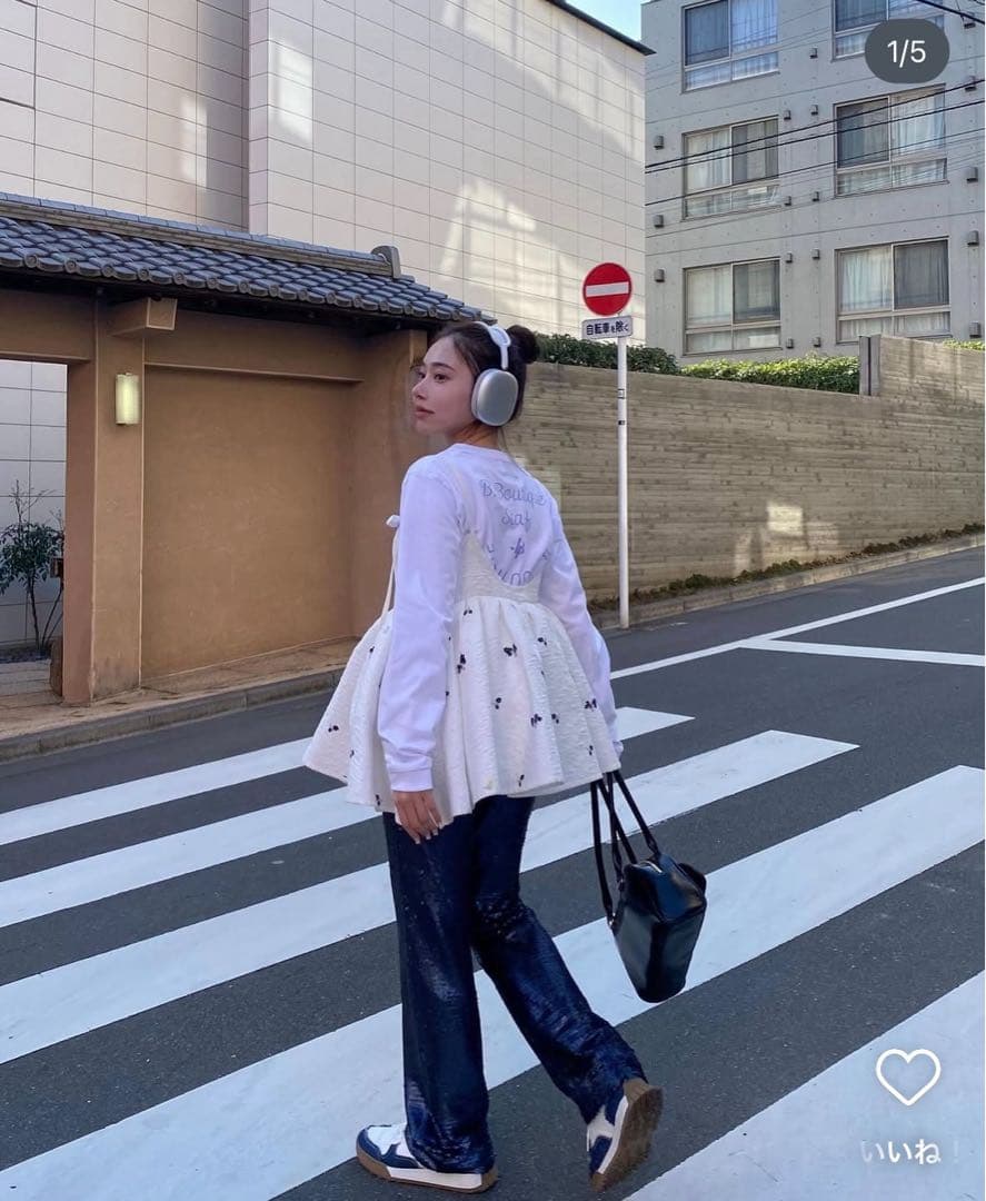 biby ビビィ　B. BLOOMY BUSTIER ビスチェ　キャミソール